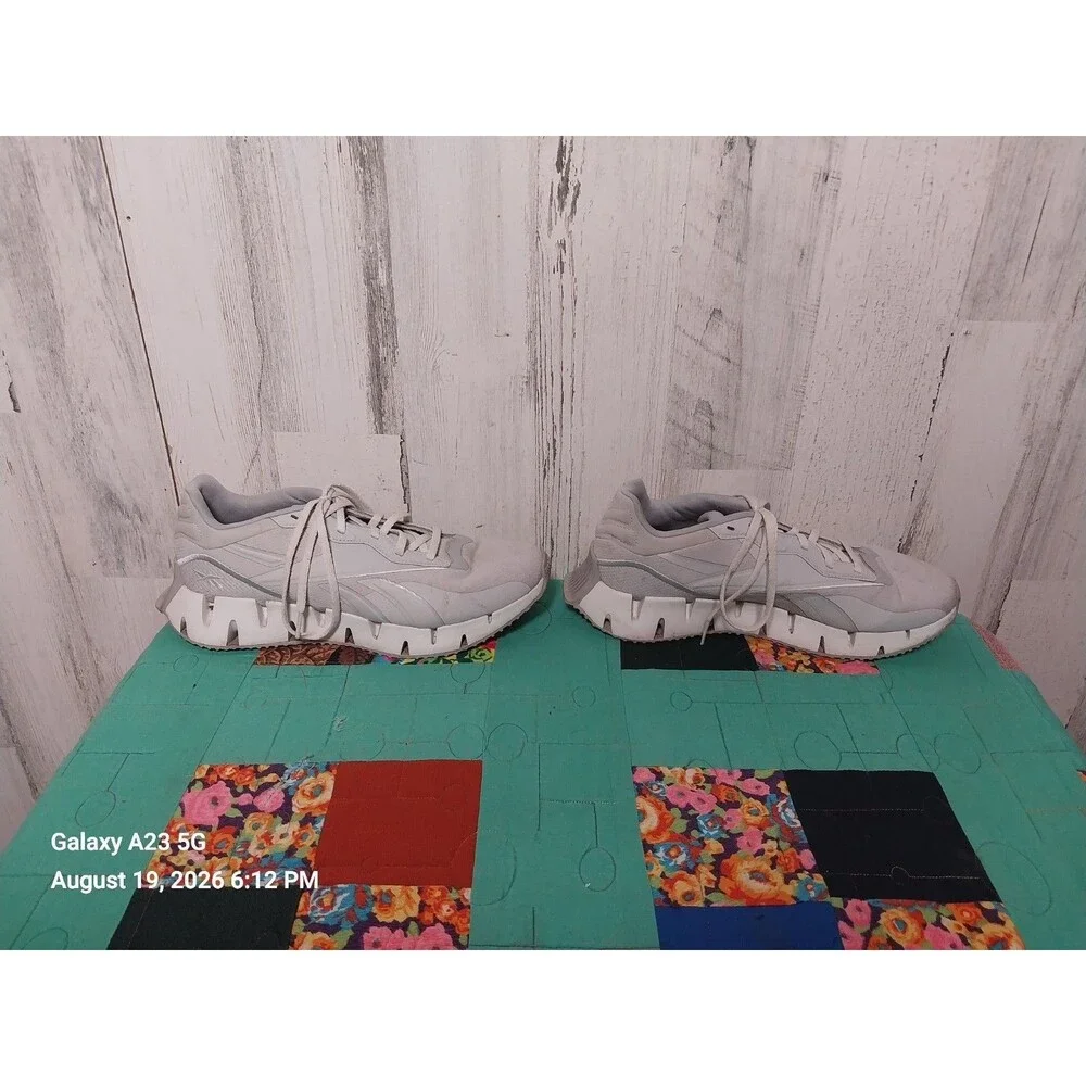100033396 WOMENS REEBOK ZIG DYNAMICA 4 Size 10 Gray